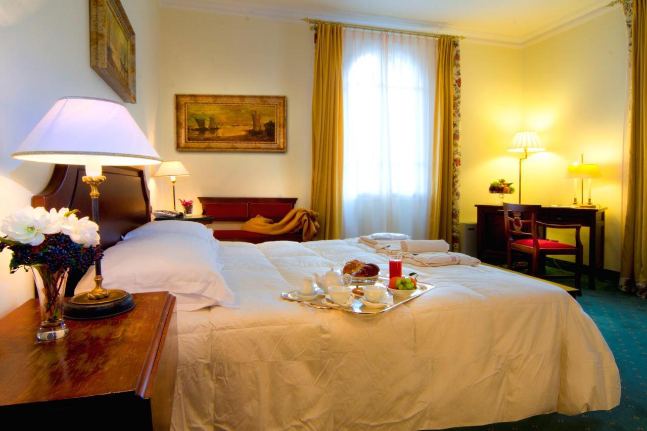 ลอจเจ เดล เปรูจิโน รีสอร์ต Hotel ชิตตา เดลลา ปีเอเว ภายนอก รูปภาพ